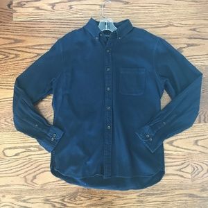 Lands’ End Men’s Navy Flannel button-down shirt